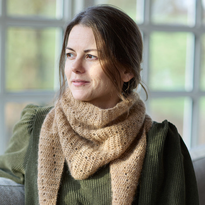 HYGGE Shawl - Crochet kit