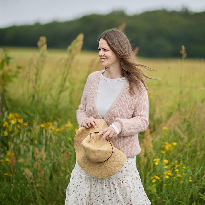 Nordkapp Cardigan, Short - Knitting Kit